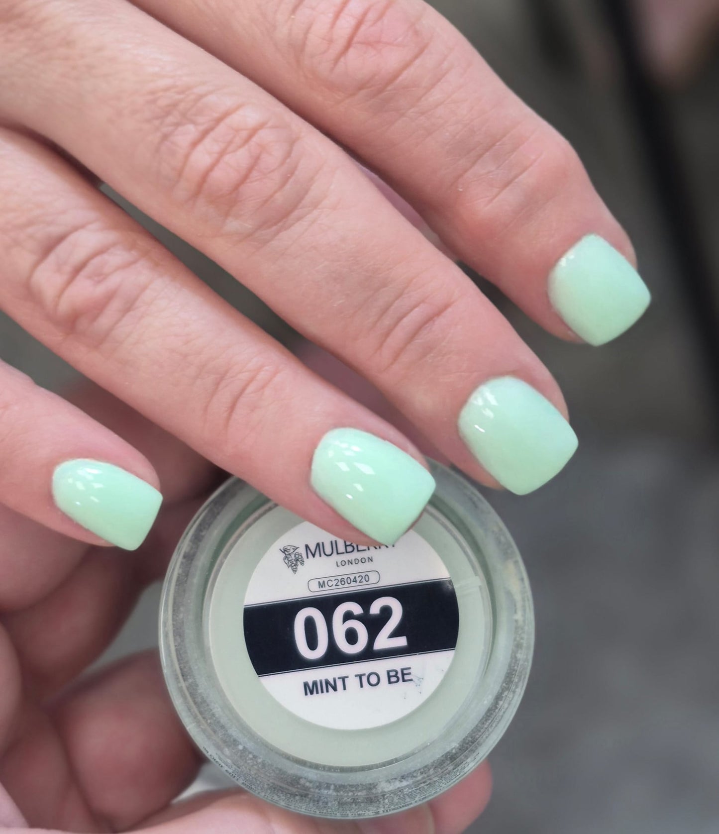 062 Mint to Be - אבקת דיפ פאודר